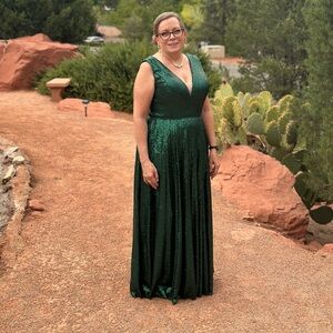 Full Length Green Sequin Formal Dress